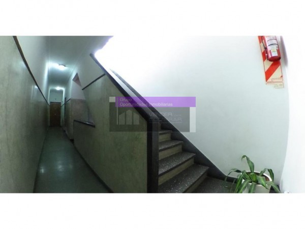 OPORTUNIDAD!! EXC. DEPTO/ PH DE 2 AMB TODO RENOVADO A NUEVO!! SIN EXPENSAS, CON TERRAZA, ZONA FLORES