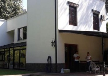 OPORTUNIDAD UNICA! HERMOSA CASA QUINTA EN PARQUE LELOIR - EXCELENTE UBICACION