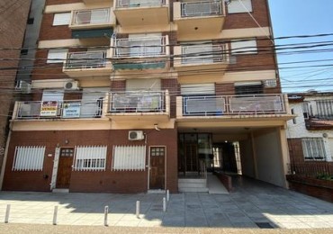 OPORTUNIDAD IMPERDIBLE!! DEPTO 2 AMB. 1° PISO, 55m2, BALCÓN, OPCIONAL COCHERA, EN CENTRO DE MORÓN